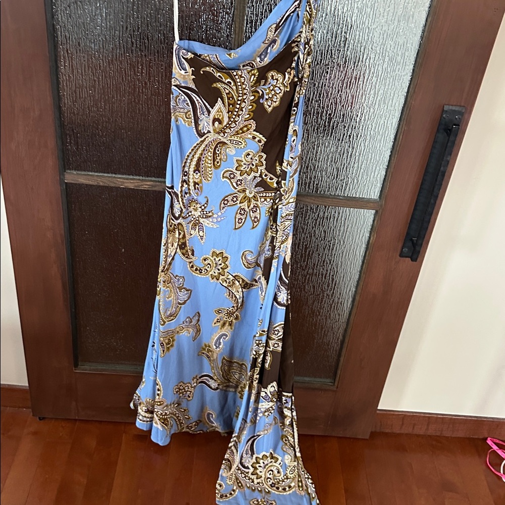 Hemant & Nandita
Saya one shoulder long dress size XS. - Picture 12 of 17
